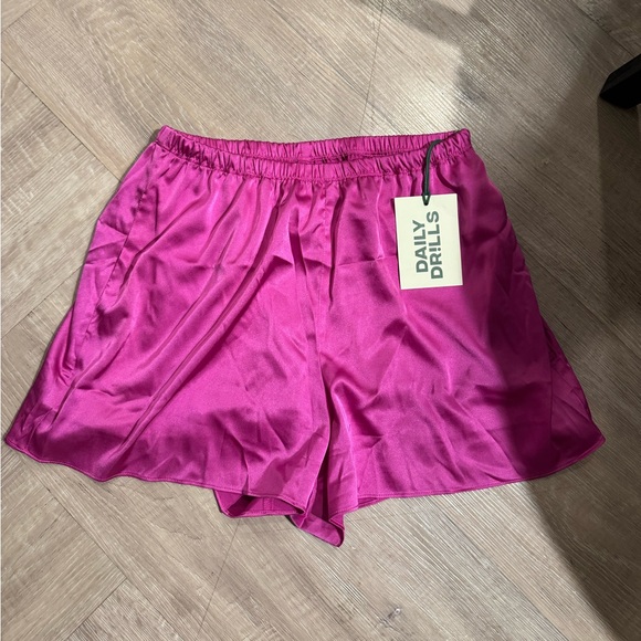 Daily Drills Pink Silky Shorts NWT - Picture 2 of 3